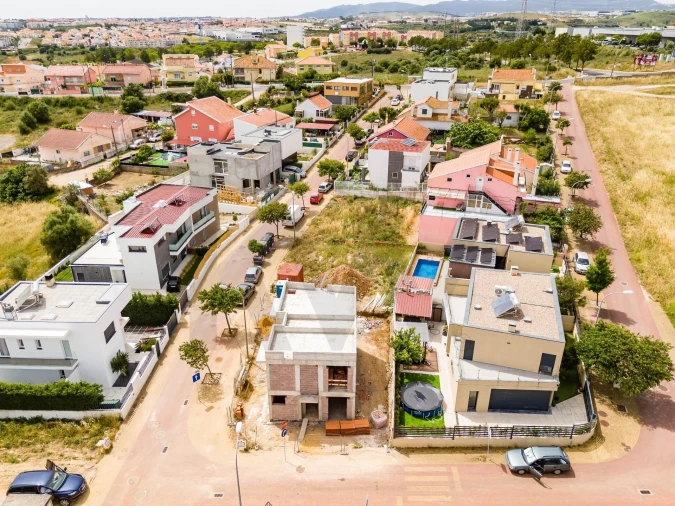 Moradia T3 para Venda em Porto Salvo Foto 15
