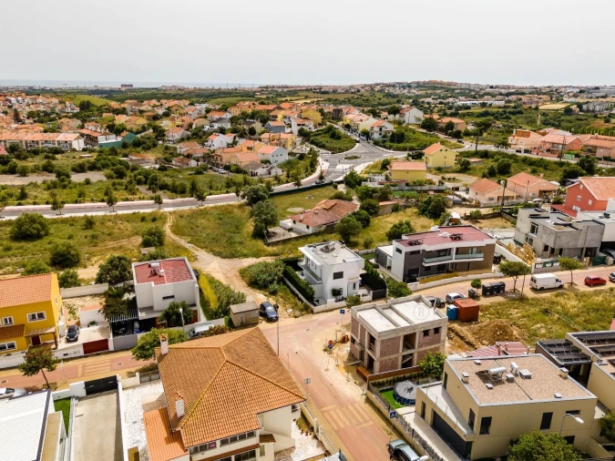 Moradia T3 para Venda em Porto Salvo Foto 21