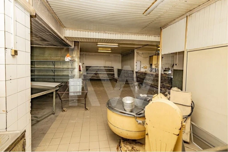 Moradia T4 para Venda em Pilar da Bretanha Foto 9