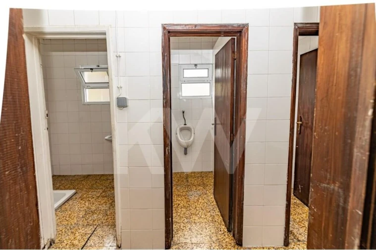 Moradia T4 para Venda em Pilar da Bretanha Foto 13