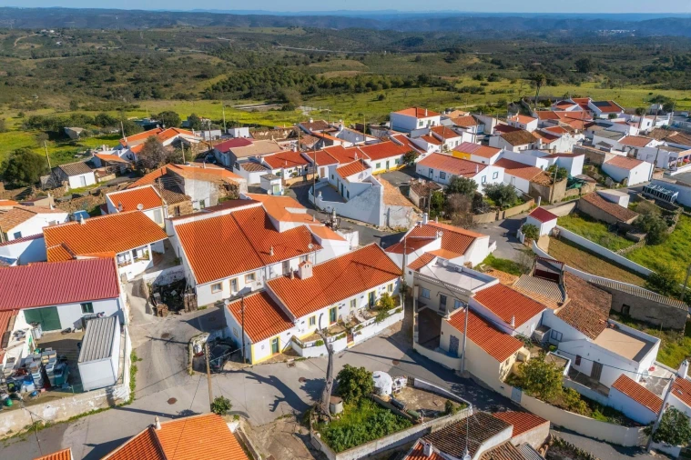 Terreno para Venda em Odeleite Foto 18
