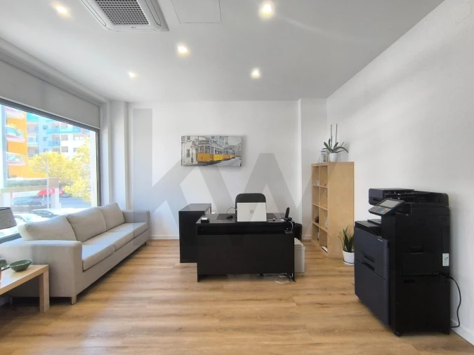 Escritório para Arrendamento em Ramada e Caneças Foto 18