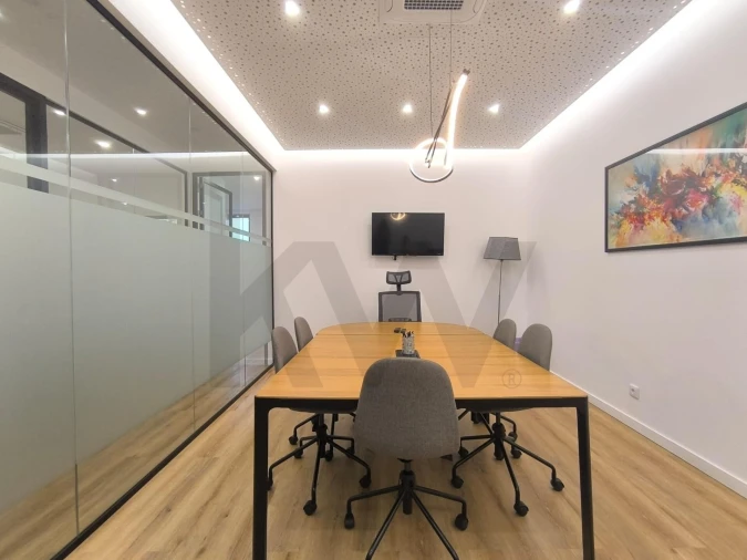 Escritório para Arrendamento em Ramada e Caneças Foto 10