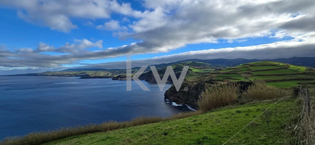 Terreno para Venda em Ribeirinha Foto 3