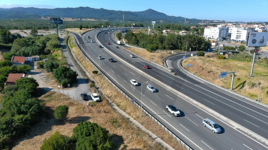 Terreno para Venda em Alcabideche Foto 7