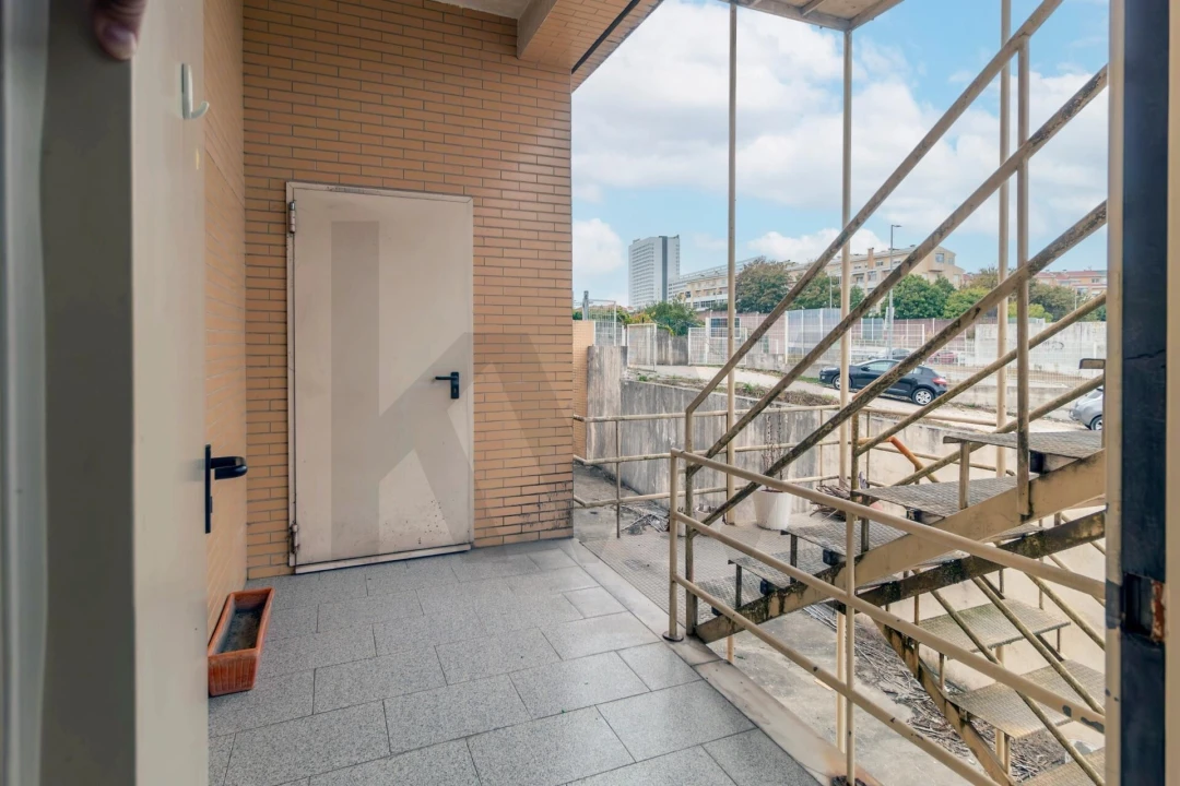 Loja para Venda em Mafamude e Vilar do Paraíso Foto 25