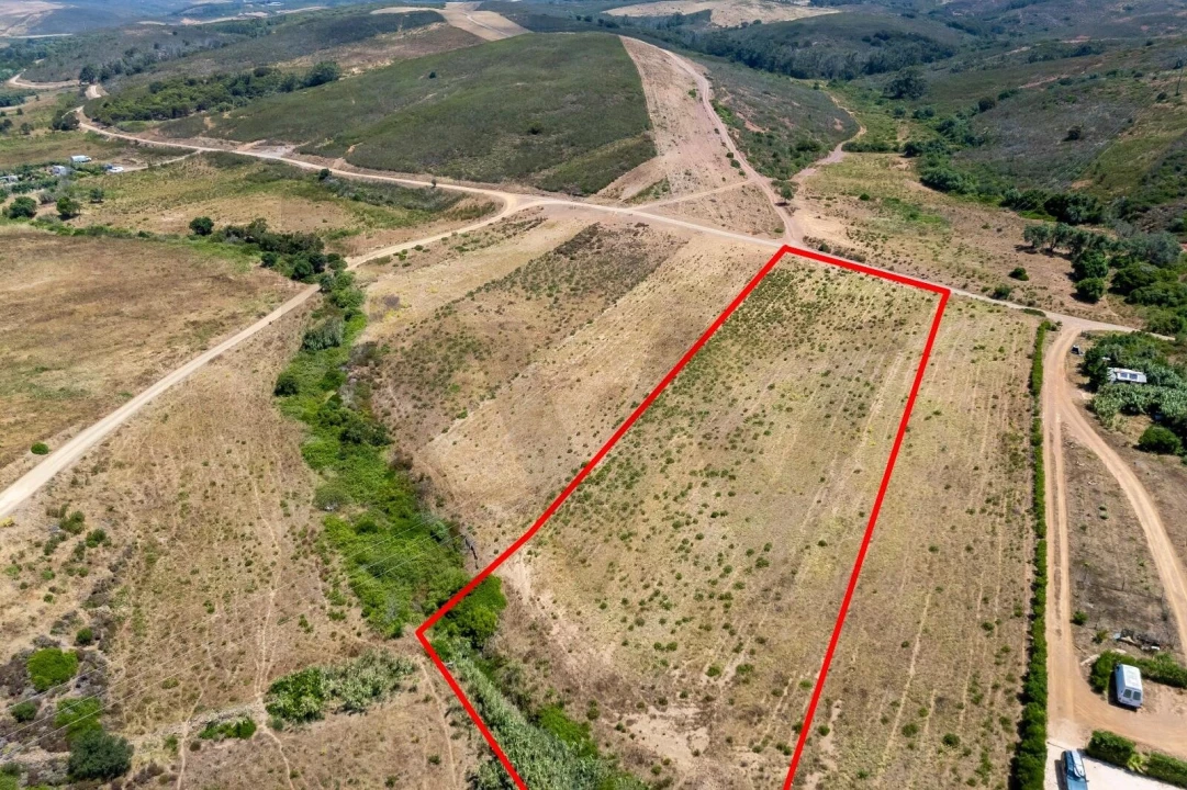 Terreno para Venda em Vila do Bispo e Raposeira Foto 6