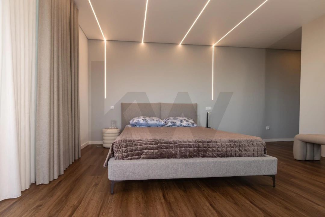 Moradia T3 para Venda em Capelas Foto 21