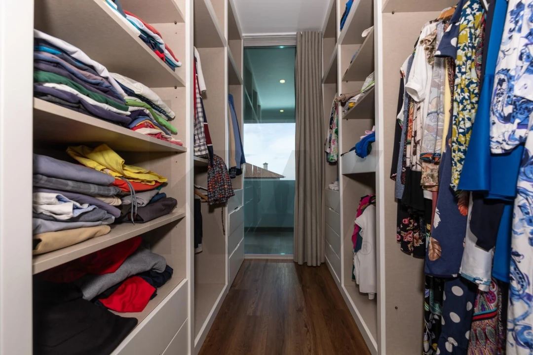 Moradia T3 para Venda em Capelas Foto 19