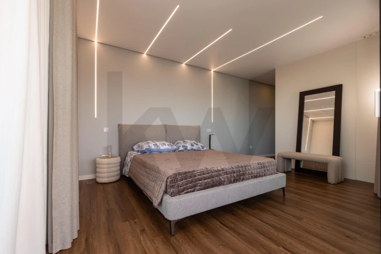 Moradia T3 para Venda em Capelas Foto 20