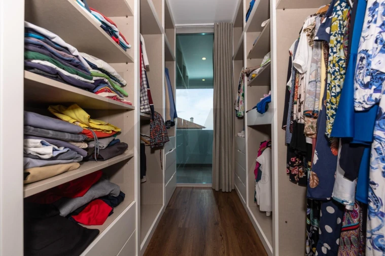 Moradia T3 para Venda em Capelas Foto 19