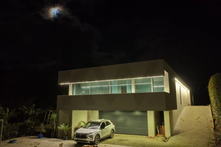 Moradia T3 para Venda em Capelas Foto 57