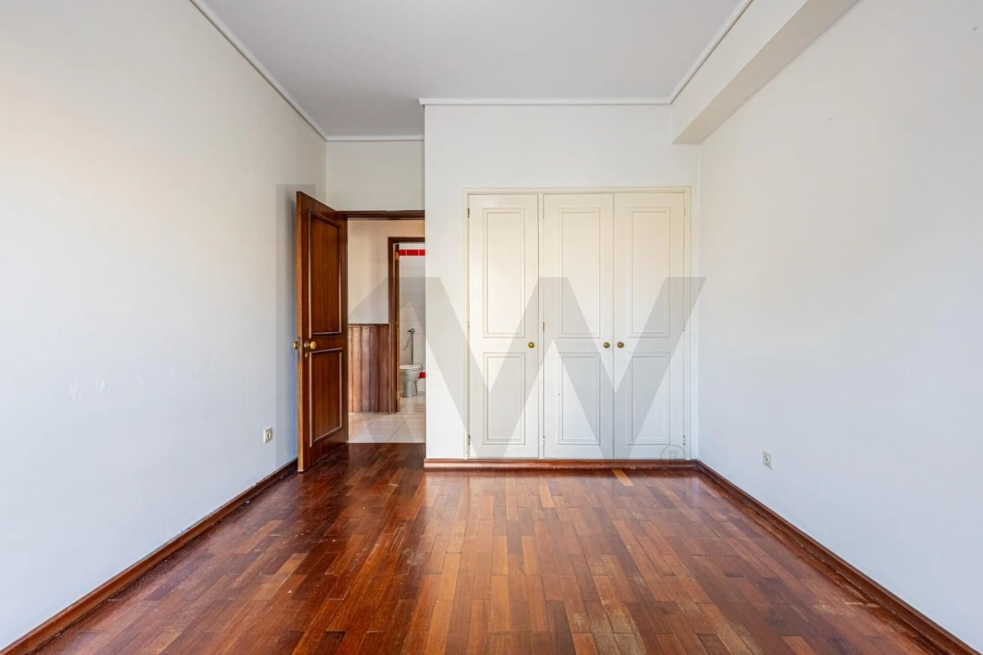 Apartamento T3 para Venda em Esgueira Foto 32