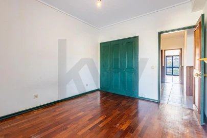 Apartamento T3 para Venda em Esgueira