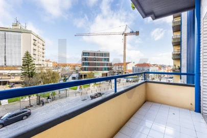 Apartamento T3 para Venda em Esgueira