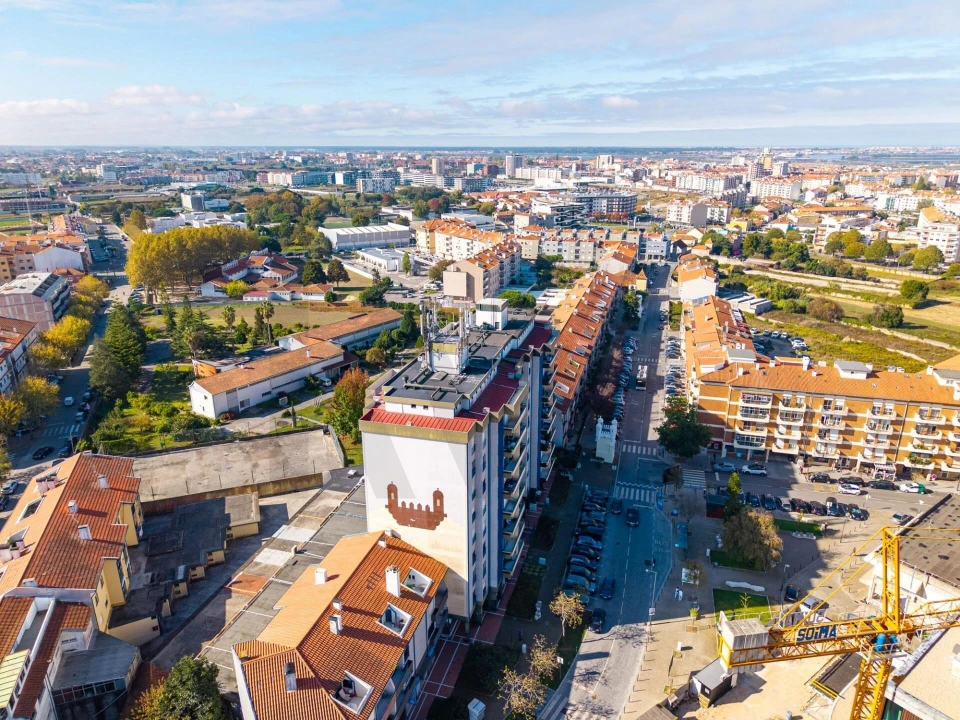 Apartamento T3 para Venda em Esgueira Foto 2