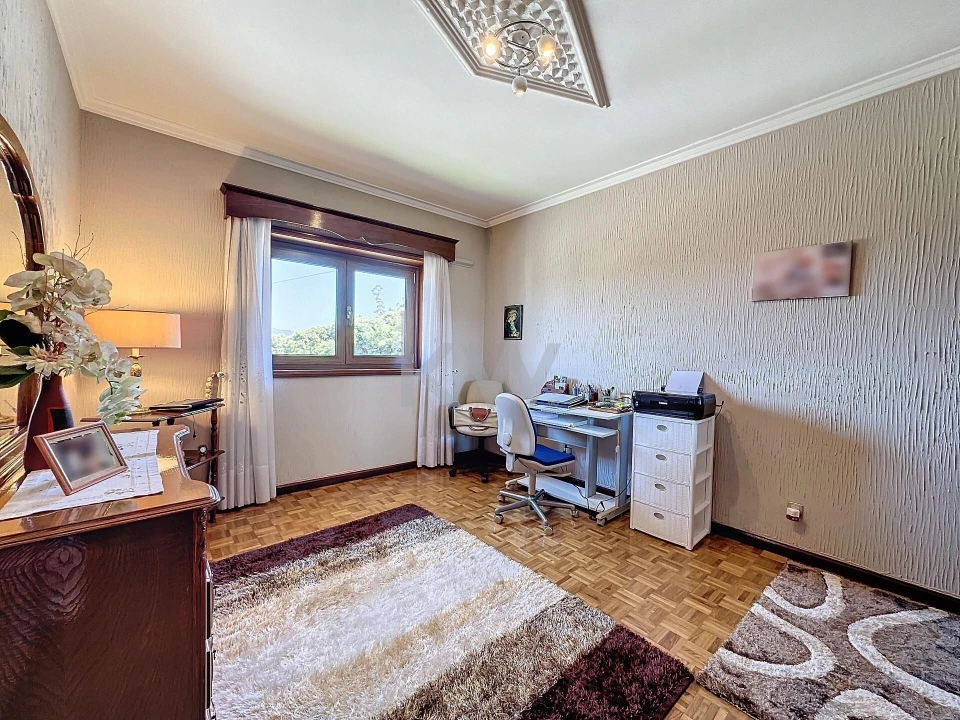 Moradia T4 para Venda em Caldas de São Jorge e Pigeiros Foto 28