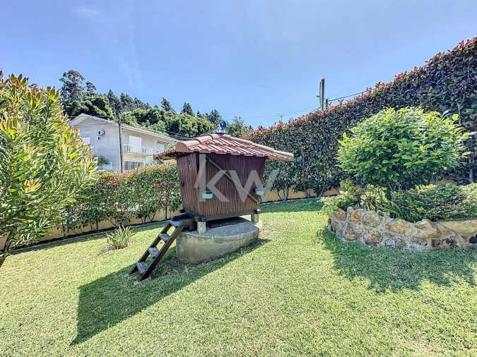 Moradia T4 para Venda em Caldas de São Jorge e Pigeiros Foto 4