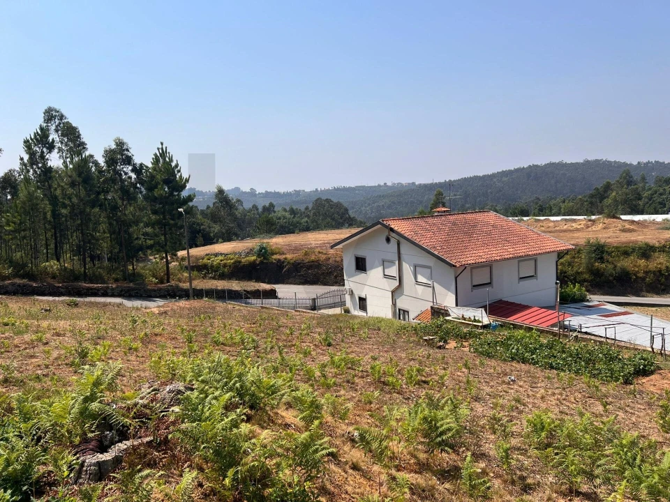 Terreno para Venda em Nogueira do Cravo e Pindelo Foto 4
