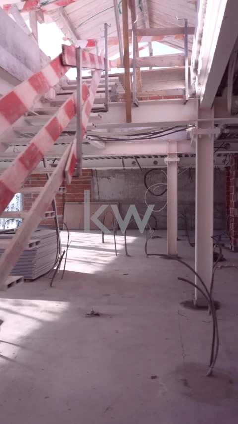 Apartamento T2 para Venda em Algés, Linda-A-Velha e Cruz Quebrada-Dafundo