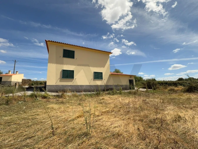 Moradia T5 para Venda em Atalaia e Safurdão Foto 8