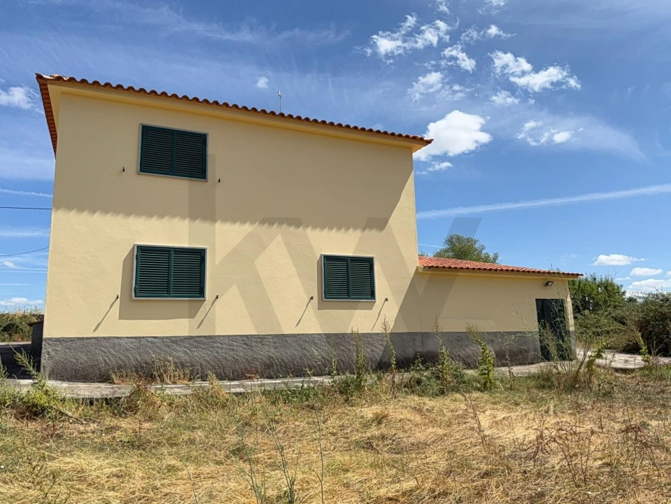 Moradia T5 para Venda em Atalaia e Safurdão Foto 9