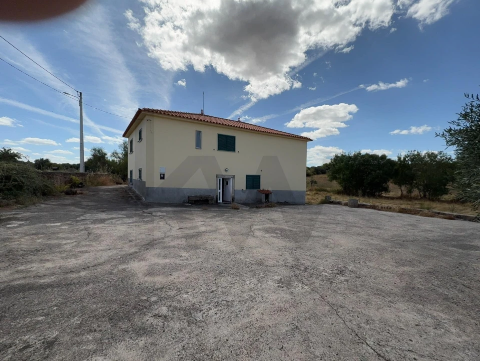 Moradia T5 para Venda em Atalaia e Safurdão Foto 4