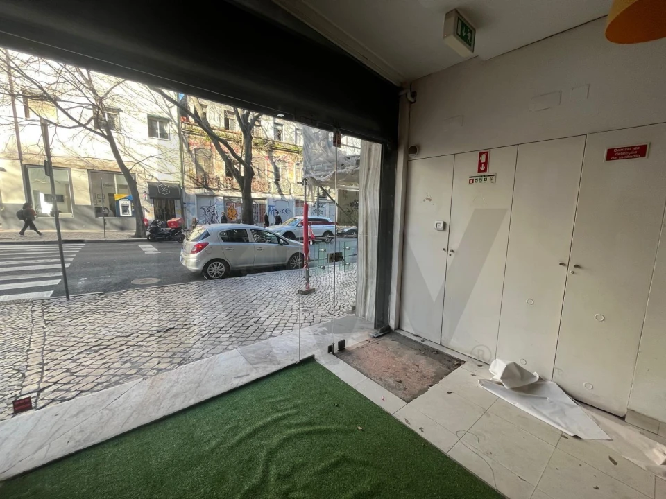 Loja para Venda em Arroios Foto 1