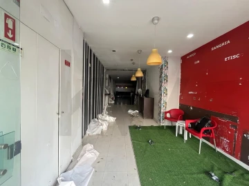 Loja para Venda em Arroios