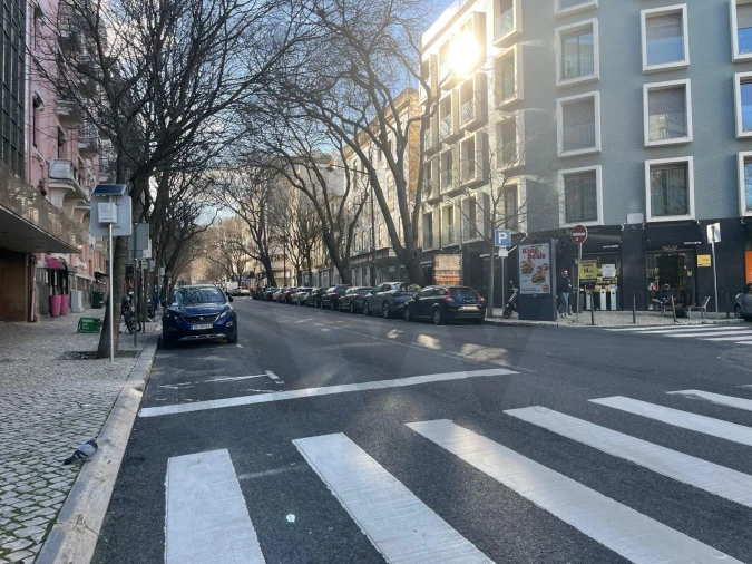 Loja para Venda em Arroios Foto 17