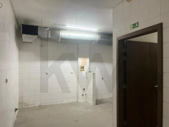 Loja para Venda em Arroios Foto 11