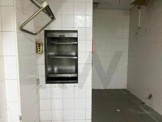 Loja para Venda em Arroios Foto 9