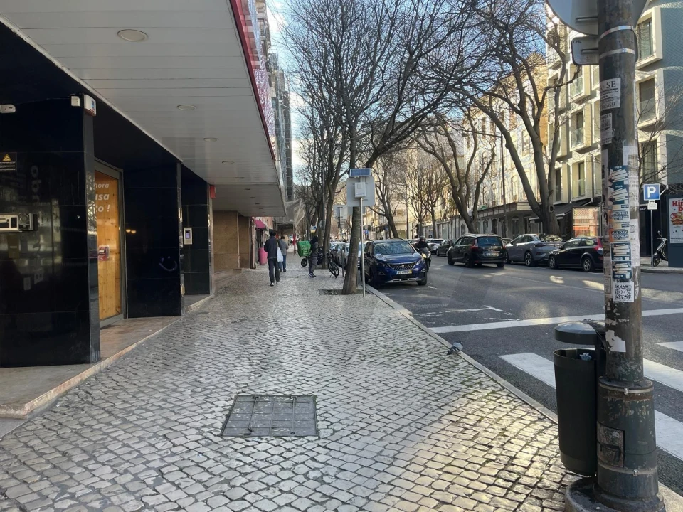 Loja para Venda em Arroios Foto 16