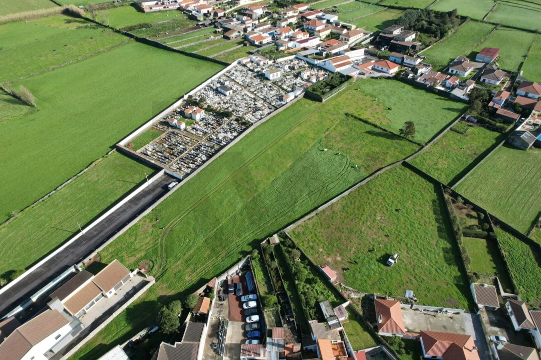 Terreno para Venda em Arrifes Foto 8