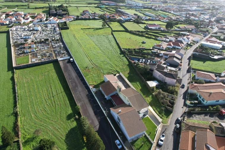 Terreno para Venda em Arrifes Foto 6