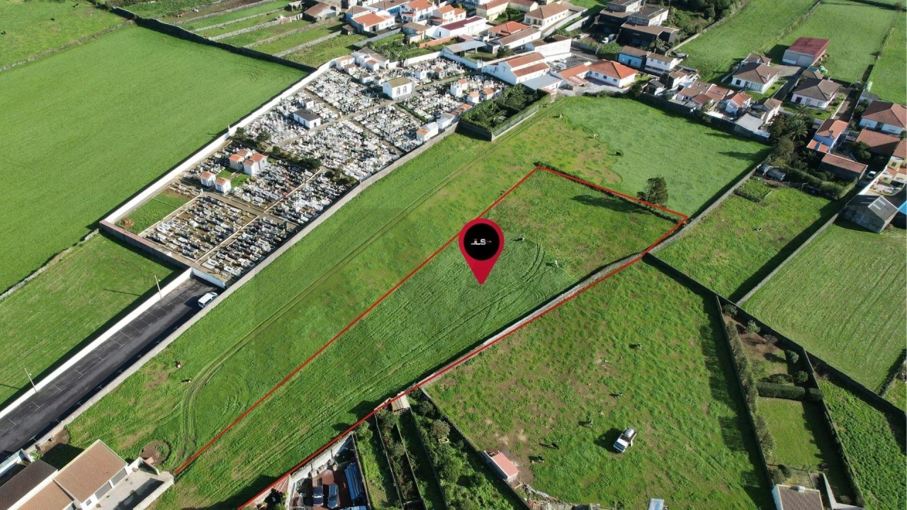 Terreno para Venda em Arrifes Foto 3