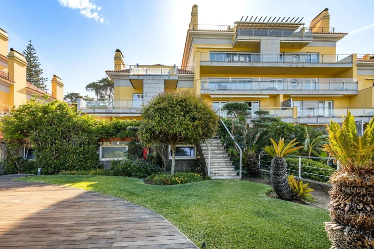 Moradia T5 para Venda em Cascais e Estoril Foto 10