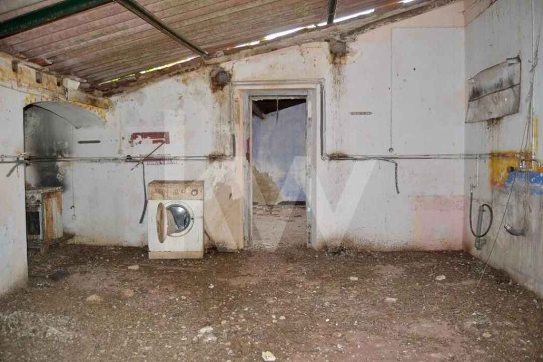 Prédio para Venda em Évora (São Mamede, Sé, São Pedro e Santo Antão) Foto 46