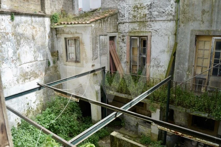 Prédio para Venda em Évora (São Mamede, Sé, São Pedro e Santo Antão) Foto 35