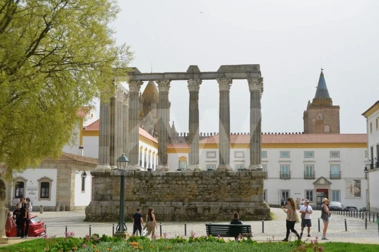 Prédio para Venda em Évora (São Mamede, Sé, São Pedro e Santo Antão) Foto 59