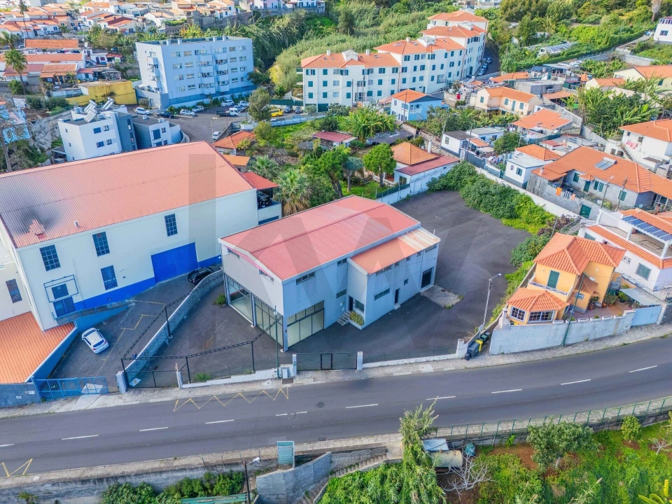 Armazém para Arrendamento em Santo Antonio Foto 12