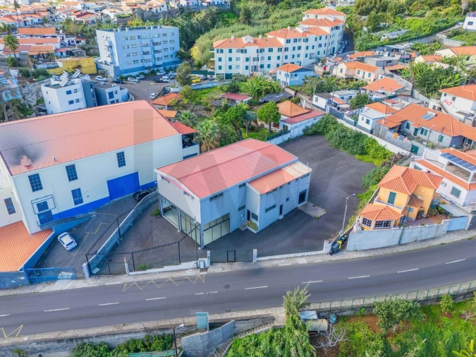 Armazém para Arrendamento em Santo Antonio Foto 12