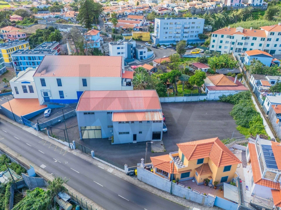 Armazém para Arrendamento em Santo Antonio Foto 13