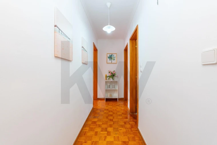 Apartamento T2 para Arrendamento em Caparica e Trafaria Foto 12