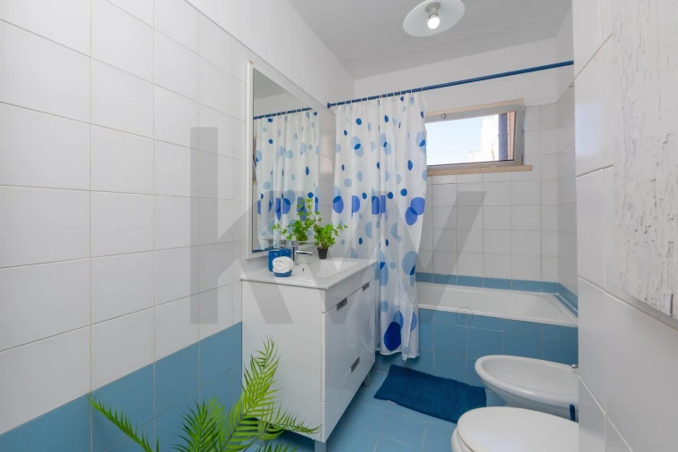 Apartamento T2 para Arrendamento em Caparica e Trafaria Foto 5