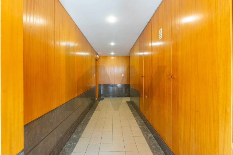 Apartamento T2 para Arrendamento em Caparica e Trafaria Foto 2