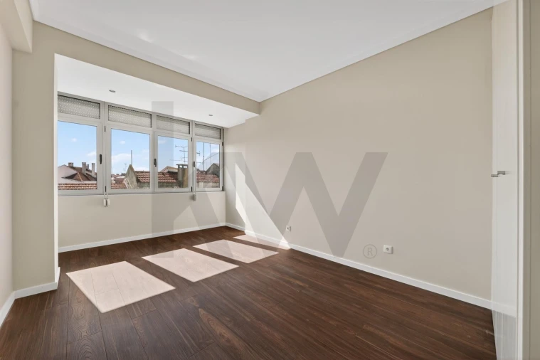 Apartamento T3 para Venda em Beato Foto 13