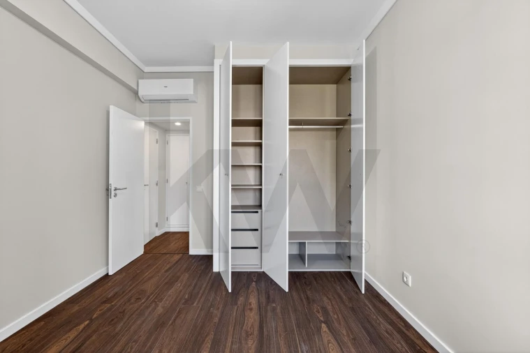 Apartamento T3 para Venda em Beato Foto 19