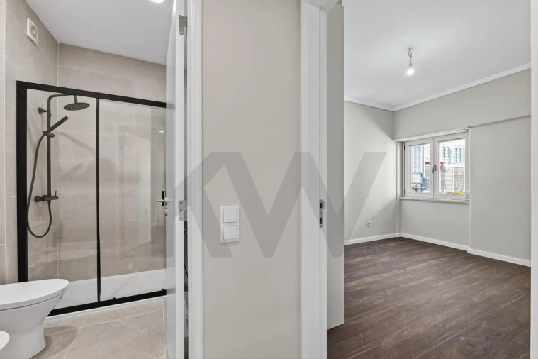 Apartamento T3 para Venda em Beato Foto 21