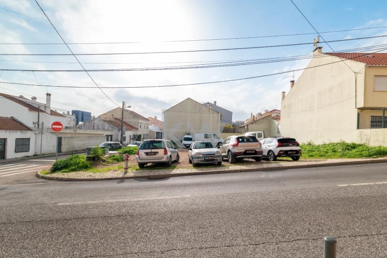 Terreno para Venda em Mina de Água Foto 2